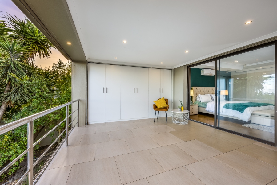 4 Bedroom Property for Sale in Loevenstein Western Cape